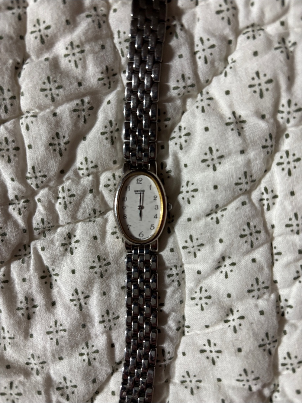 Vintage Seiko Silver Oval Bracelet Watch - No further reductions - Picture 4 of 7
